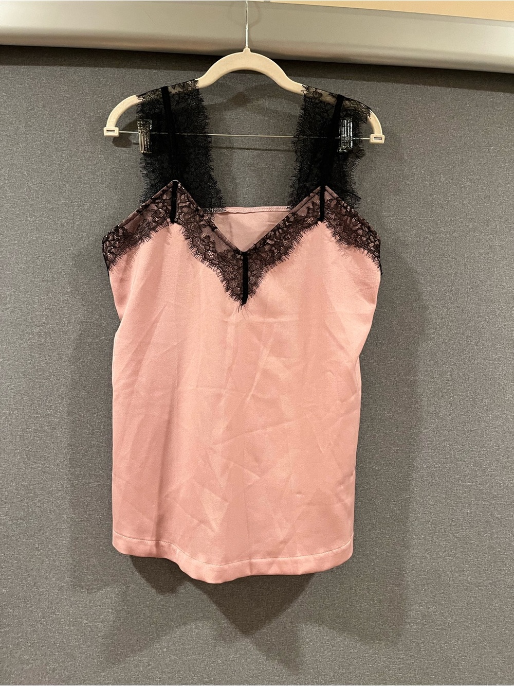 Silk-Feel Pink Lace Trim Cami Top